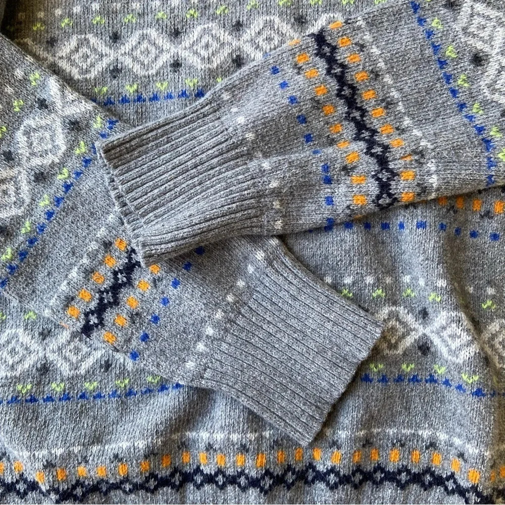 American Eagle Outfitters Fairisle Crew Neck Ugly Sweater - Picture 5 of 11
